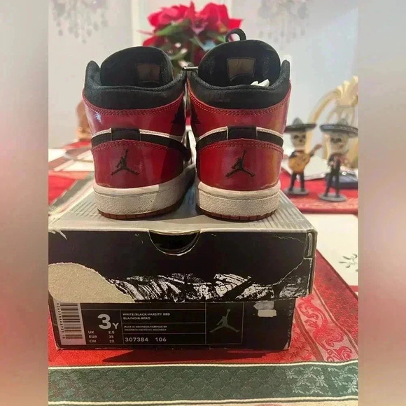 Jordan 1 Retro (PS) size 3 - Picture 4 of 9